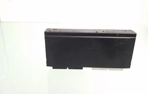 BMW 7 E32 Comfort/convenience module 1379741 61351379741