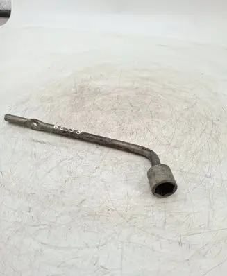 Toyota Corolla Verso E121 Wheel nut wrench 
