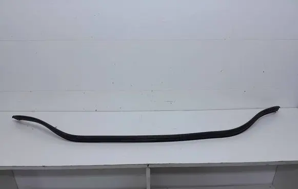 Volvo V60 Engine compartment rubber 