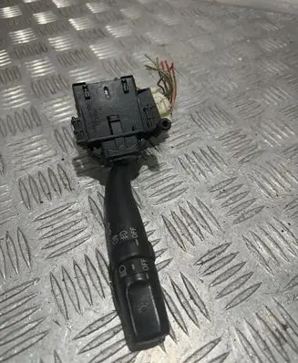 Toyota Avensis T250 Indicator stalk 173650