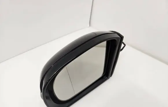 Mercedes-Benz C W203 Front door electric wing mirror 413133417