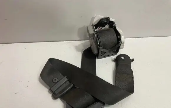 BMW X6 E71 Front seatbelt 1234567