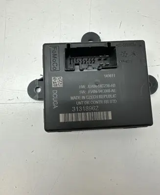 Volvo S60 Door control unit/module 31318962 AV6N14C236AB AV6N14C068AB
