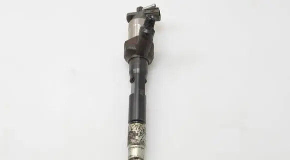 Mazda 6 Fuel injector R2AA13H50