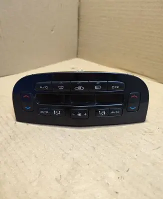 Peugeot 607 Climate control unit 96848261XS 69400007