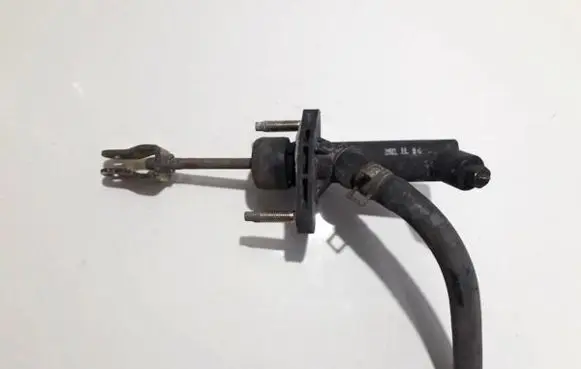 Hyundai Getz Clutch master cylinder etf59kf2