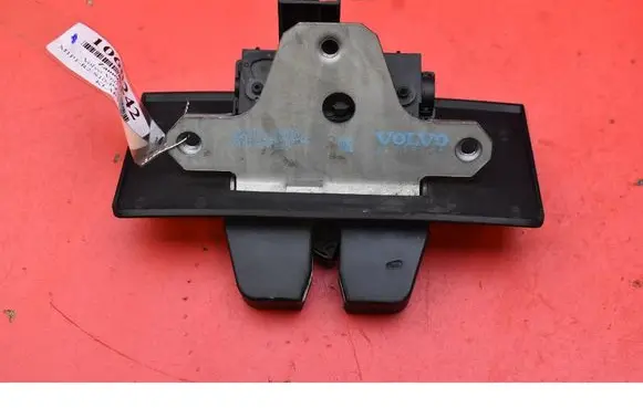 Volvo V60 Tailgate/trunk/boot lock/catch/latch 31335045