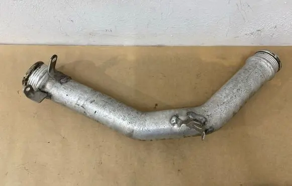 Volvo V40 Intercooler hose/pipe 31411650