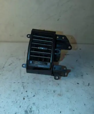 Jaguar XF X250 Dash center air vent grill 8X2319K617BH