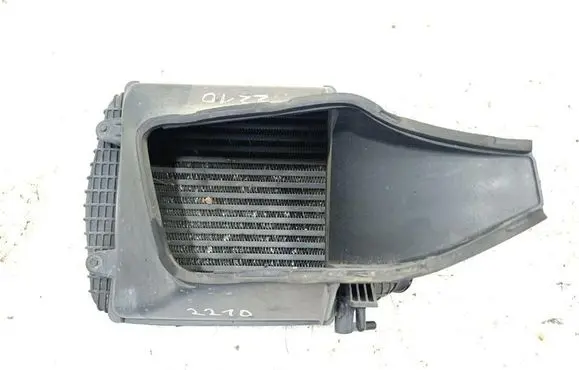 Maserati Levante Intercooler radiator 670039135
