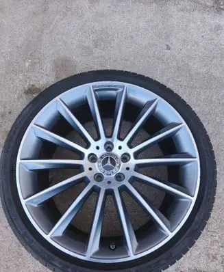 Mercedes-Benz CLS C257 R20 alloy rim A2574012000