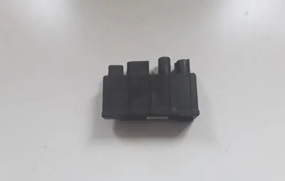 Mini Cooper Countryman F60 Other control units/modules 8647841
