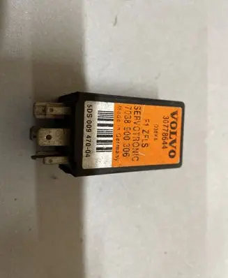 Volvo V40 Other relay 30778644