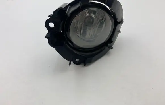 Toyota Avensis T270 Front fog light 89210656