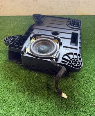 Hyundai Ioniq 5 Subwoofer speaker 852814