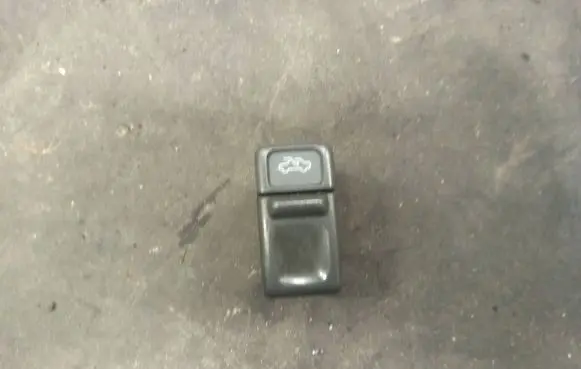 Volvo S70 V70 V70 XC Sunroof switch 9162950