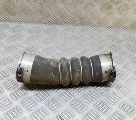 BMW 5 F10 F11 Intercooler hose/pipe 7800144