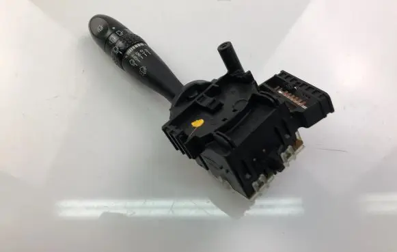 KIA Picanto Indicator stalk 75733A