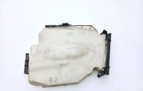 BMW 3 E90 E91 Fuse box cover 7544575