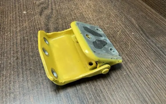 Mercedes-Benz Vito Viano W639 Tailgate/trunk/boot hinge 6397400037