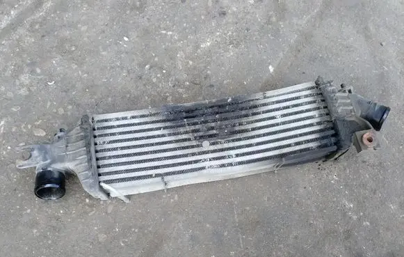 Nissan Almera Tino Intercooler radiator