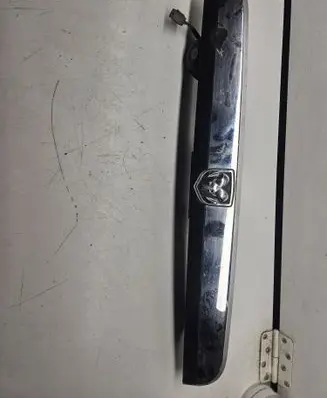 Dodge Grand Caravan Trunk door license plate light bar 05109540AC 123674