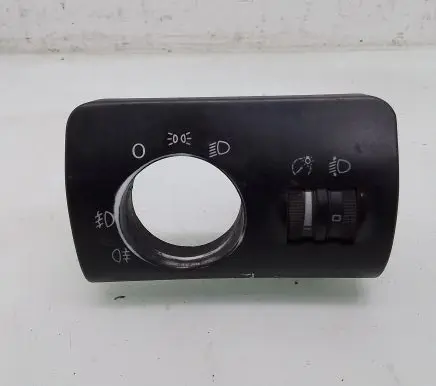 Skoda Fabia Mk1 (6Y) Headlight level height control switch