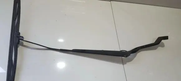 Nissan Almera N16 Front wiper blade arm AL231 28881BN001