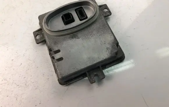 BMW 3 E90 E91 Xenon control unit/module 6261110499