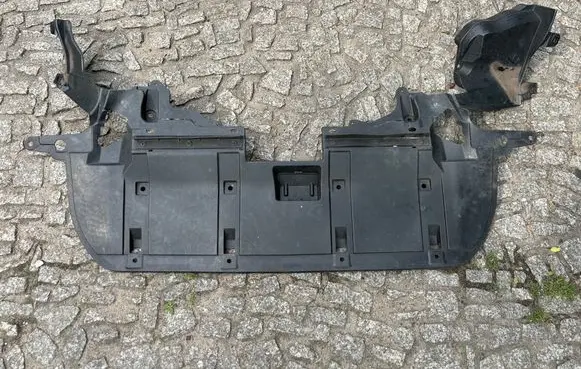 Honda CR-V Engine splash shield/under tray 74119SWYWG00