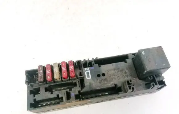 Mercedes-Benz C W202 Fuse box set a0005400372 05376120