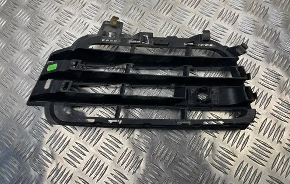Volkswagen Touareg II Front bumper lower grill 7P6853666A