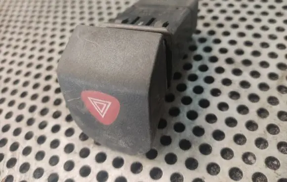 Renault Kangoo I Hazard light switch