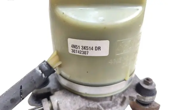 Volvo V50 Power steering pump