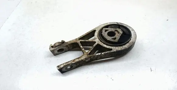 Engine mount bracket