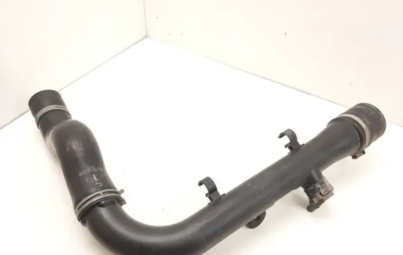 Volkswagen II LT Intercooler hose/pipe 2D0145762A 2D0145832A