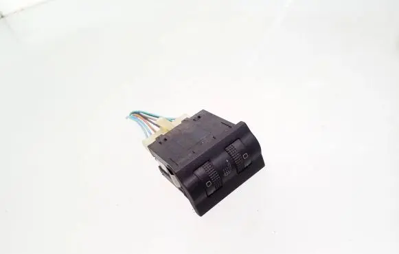 Skoda Octavia Mk1 (1U) Seat heating switch 1U0963563B