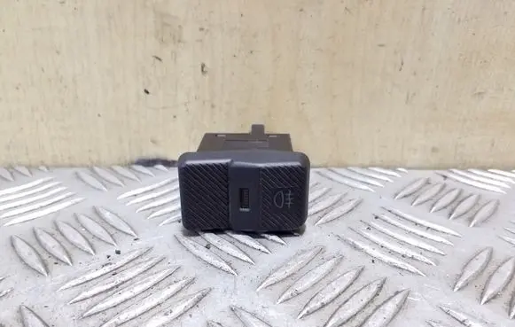 Fog light switch