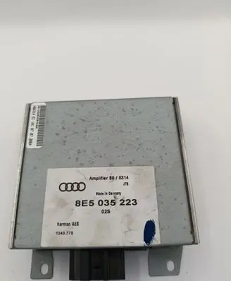 Audi A4 S4 B6 8E 8H Sound amplifier 8E5035223