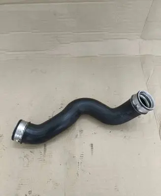 Mercedes-Benz CLK A209 C209 Intercooler hose/pipe A2095280682 00414003
