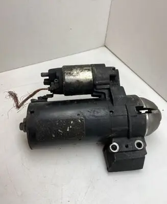 BMW 5 F10 F11 Starter motor 0001115069