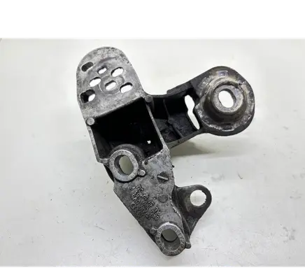 Audi A6 S6 C5 4B Engine mounting bracket 8E0199351F