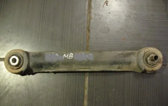 Mercedes-Benz E W124 Rear control arm
