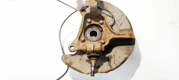Front wheel hub