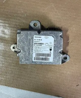 Renault Master III Airbag control unit/module 8201448824