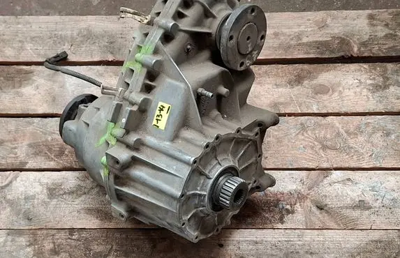 SsangYong Actyon Gearbox transfer box case 3200008010 44260000D3