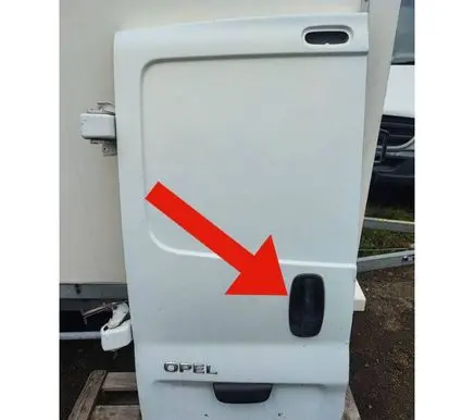 Opel Vivaro Loading door exterior handle 