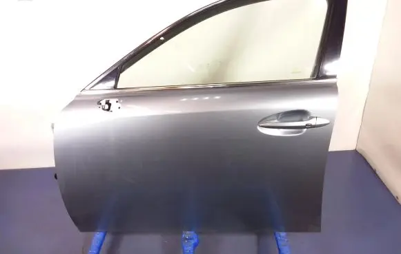 Lexus IS 220D-250-350 Front door