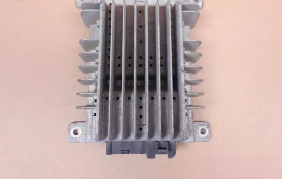 Nissan 350Z Sound amplifier 28060CF40A