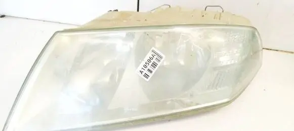 Skoda Octavia Mk2 (1Z) Headlight/headlamp 